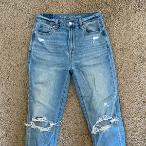 American Eagle Ripped Mom Jeans (High Quality!)